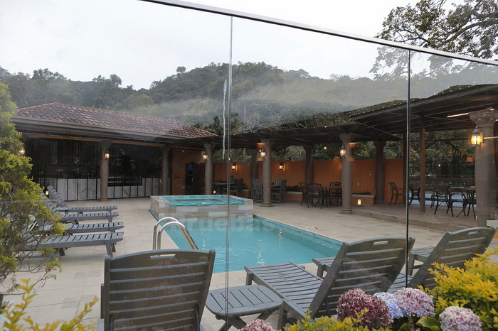 The pool at sunset at Los Establos Boutique Resort Panama