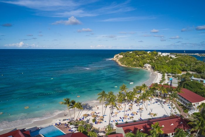 Pineapple Beach Club Antigua 5th Night Free offer