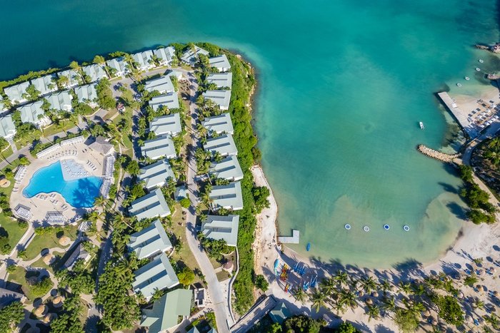 The Verandah Antigua 5th Night Free plus complimentary room upgrade offer
